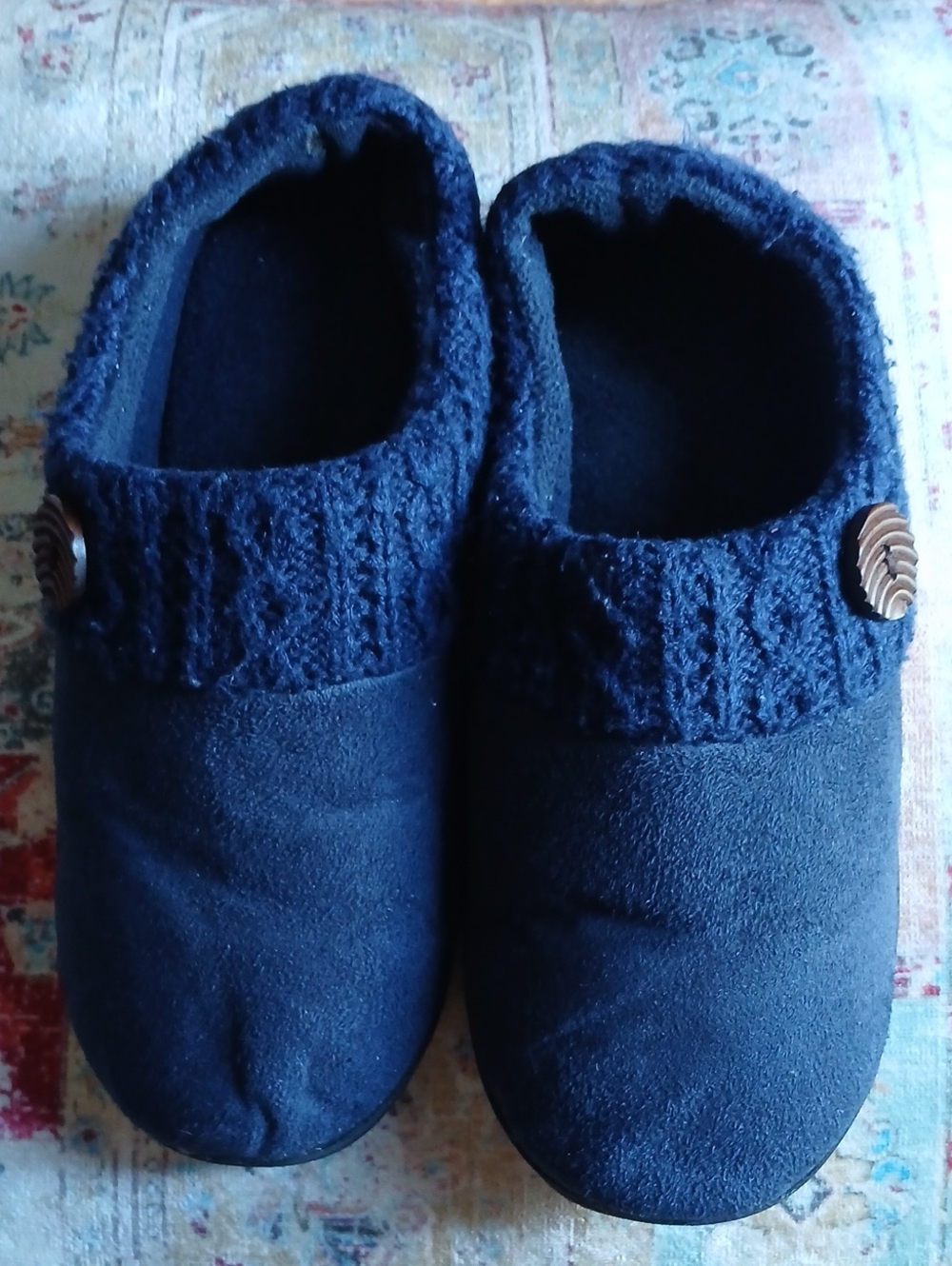 Ever Foam Blue slippers size 7-8